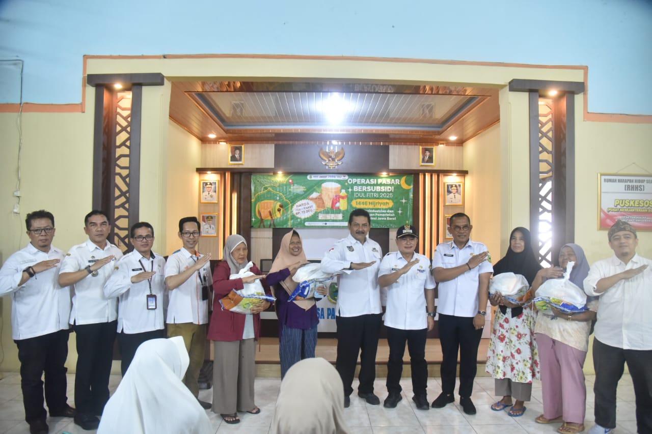 Operasi Pasar Bersubsidi di Desa Pangkalan Sebanyak 2925 paket dibagikan